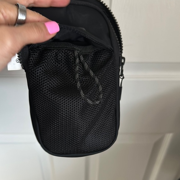 lululemon athletica Black  Bag - Picture 5 of 6